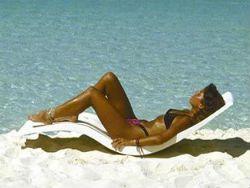 Солнечные ожоги увеличивают риск меланомы