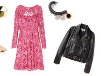С чем носить: розовое кружевное платье