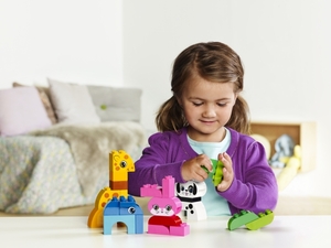 Выбираем подарок для девочки на праздник Весны