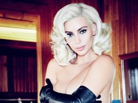 Красавица-блондинка: Ким Кардашьян перевоплотилась в Мэрилин Монро для бразильского Vogue