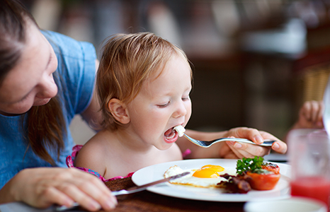 Правильное питание ребенка от года до трех - «Питание»