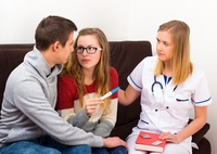 Как психологи помогают предотвратить аборты