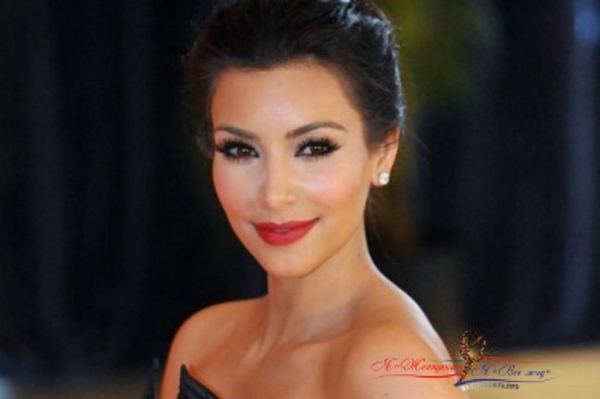 Ким Кардашьян: секреты макияжа. ВИДЕО