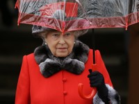 Королева Елизавета II затмила всех на рождественской службе фото - Леди Mail.Ru - «Светская жизнь»