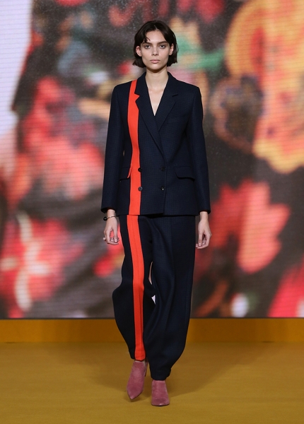 С красной строки: показ новой коллекции Paul Smith - «Мода»