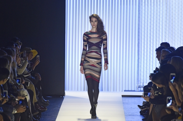 Показ Herve Leger by Max Azria на Неделе моды в Нью-Йорке - «Мода»