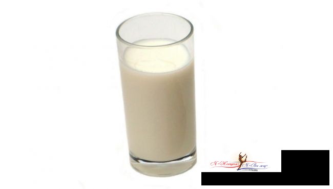 Стакан молока на завтрак помогает похудеть