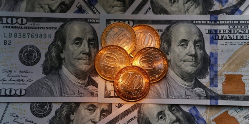Доллар будет стоить более 71 рубля - «Бизнес»