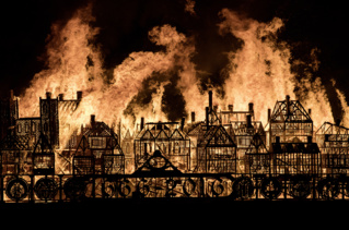 Пиромания на службе искусства!