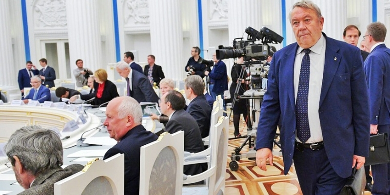 Академия: судный день