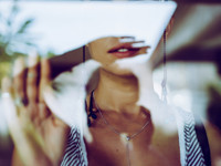 Как ухаживать за кожей тем, кто перенес онкозаболевание - Красота - ... - «Красота»