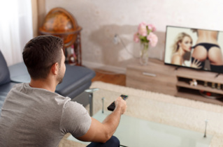 Часто смотришь порно? Возможно, ты представитель третьей сексуальной ориентации