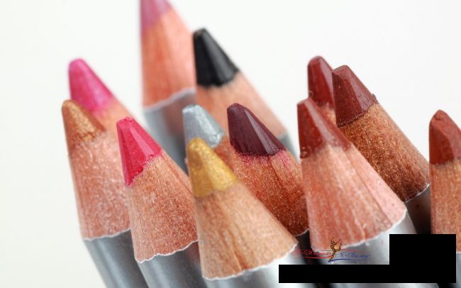 Как выбрать карандаш для глаз и губ