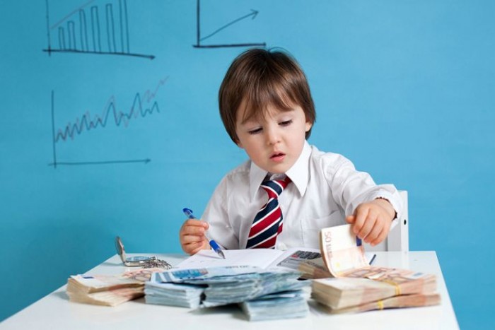 Растим финансового гения: что стоит рассказать о деньгах детям от 3 до 15 лет - «Бизнес»