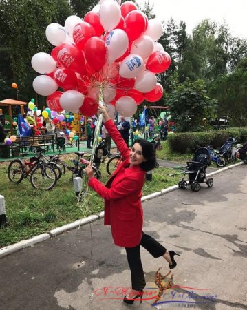 Ирина Слуцкая захотела улететь на воздушных шариках - «Отдых»