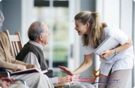 Признаки, которые означают, что вашему близкому может понадобиться уход в доме престарелых