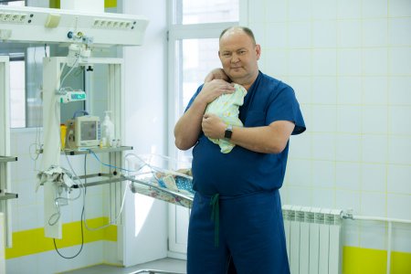 5 невероятных операций у детей: как спасают младенцев в России - «Здоровье до года»