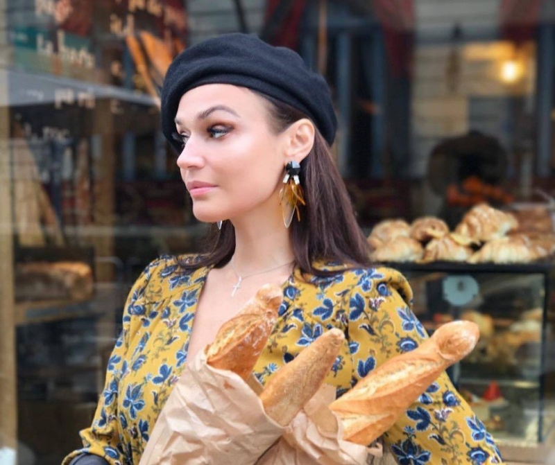 «Мне - яйца, ему - булочки»: Алена Водонаева рассказала о еде и отношениях с мужем - «Я и Кухня»