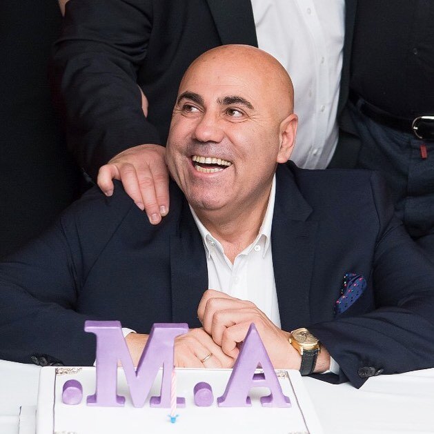 «Только брови остались»: Иосиф Пригожин показал юношеское фото - «Я и Отдых»