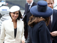 Совместный выход: Меган Маркл, Кейт Миддлтон и королева Елизавета II на официальном мероприятии - «Я как Звезда»