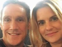 Отправленное по ошибке сообщение привело к свадьбе - «Про жизнь»