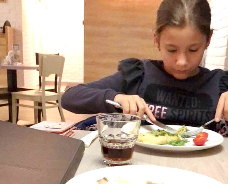 «Полинке нужны и мама и папа»: Дана Борисова продолжает борьбу за дочку - «Психология»