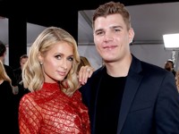 Пэрис Хилтон потеряла обручальное кольцо за $2 миллиона - «Я как Звезда»