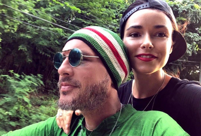 «Нужно много личного пространства»: Ирена Понарошку не скучает по мужу - «Психология»