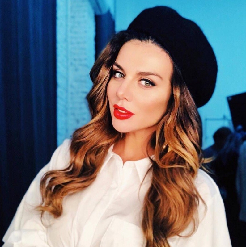 «Глисты вам обеспечены!»: Анна Седокова накормила сына песком - «Я и Дети»