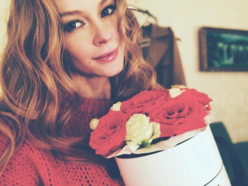 «Она каждый год собирается!»: в сети появились слухи о скорой свадьбе Светланы Ходченковой - «Психология»