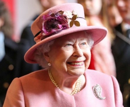 «Поздравляем!»: королева Великобритании Елизавета II отметила 92-летие - «Я и Отдых»