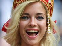 Почему поведение женщин на ЧМ волнует мужчин больше, чем футбол - «Про жизнь»