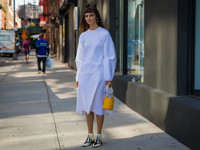 Летнее белое платье: с чем носить, чтобы не быть похожей на невесту - «Я и Мода»