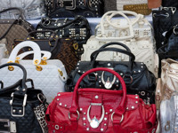 Раскрыты признаки поддельной сумки - «Про жизнь»