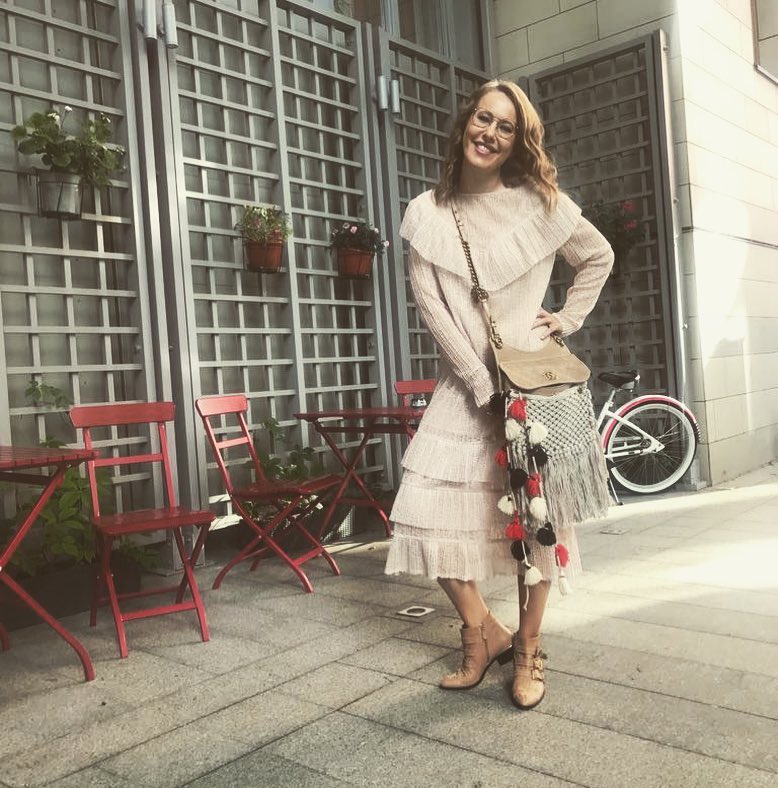 «Обеих не красит»: Ксения Собчак и Полина Гагарина носят одинаковые платья - «Красота»