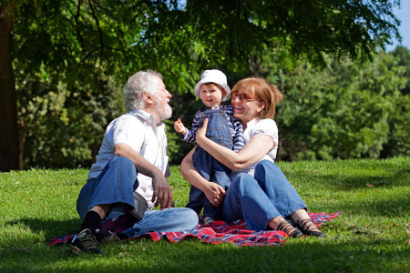 Бабушки, внуки и старые вещи: 2 идеи для лета - «Дети»