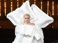 6 самых пугающих образов с кутюрной Недели моды - «Я и Мода»