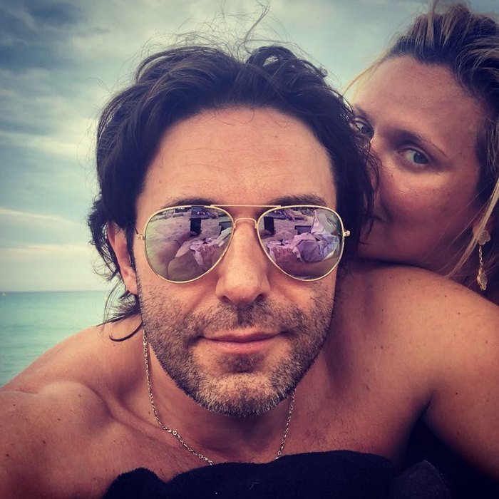 «Что, в Баку не позвали?»: Андрей Малахов и Наталья Шкулева отдыхают во Франции - «Домашние Питомцы»