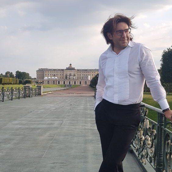 Андрей Малахов заинтриговал зрителей фотографией с младенцем - «Домашние Питомцы»
