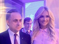 Викторию Лопыреву заподозрили в отношениях с политиком - «Я как Звезда»