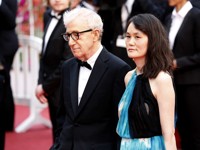 Жена Вуди Аллена впервые прокомментировала секс-скандал вокруг режиссера - «Я как Звезда»