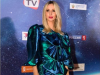 Одеваем русских звезд: Светлана Лобода в платье шута - «Я и Мода»