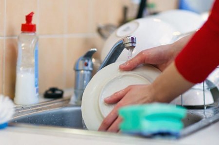 Популярные средства для мытья посуды оказались токсичными - «Я и Дом»