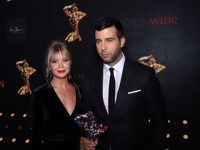 ТЭФИ-2018: лучшие наряды премии - «Я как Звезда»