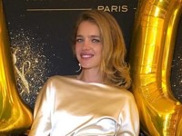 Наталья Водянова расстроила фанатов несуразной обувью - «Я как Звезда»