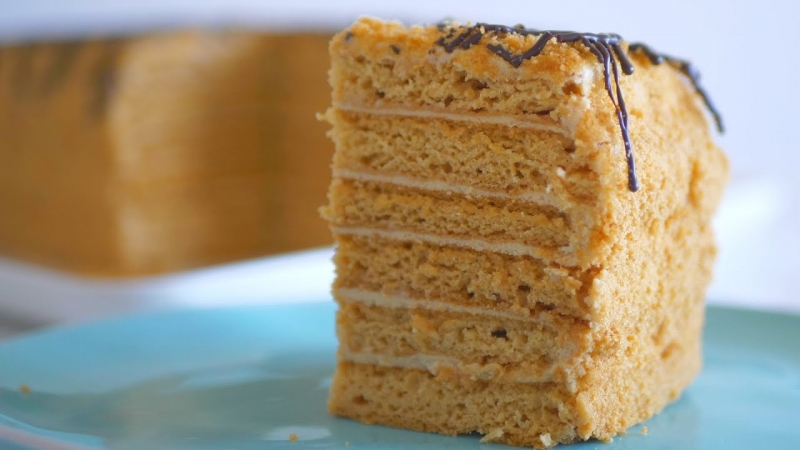 Торт медовый "Винни-Пух" с творожно-карамельным кремом  - «Видео советы»
