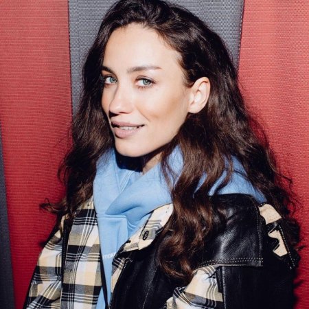 Желтые ботфорты и клетка: Виктория Дайнеко показала интересное сочетание - «Красота»