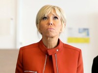 65-летняя Брижит Макрон снова в мини (переодеваем звезду) - «Я и Мода»