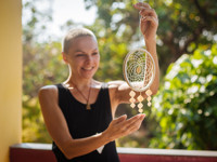 «Нужно радоваться жизни, даже когда ты болен раком»: история 24-летней Анастасии - «Про жизнь»