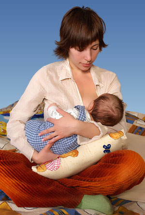 Двенадцать поз для кормления - «Новорожденный»